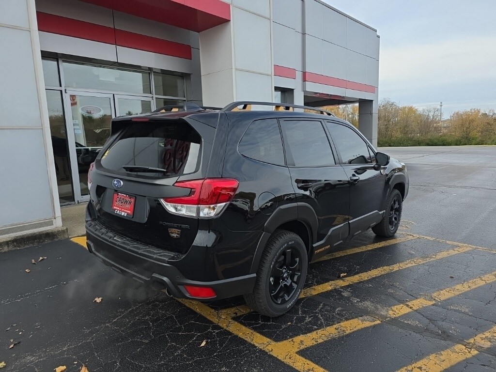 2025 Subaru Forester Wilderness photo 3