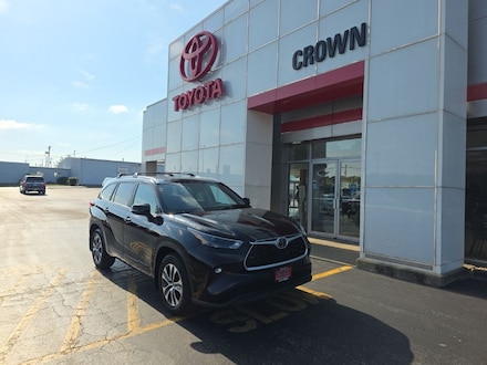 2023 Toyota Highlander XLE SUV