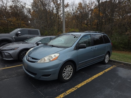2008 Toyota Sienna LE Van
