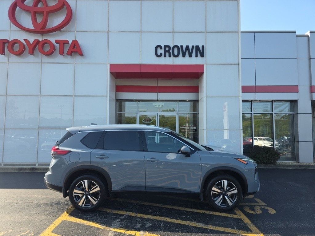 2025 Nissan Rogue SL
