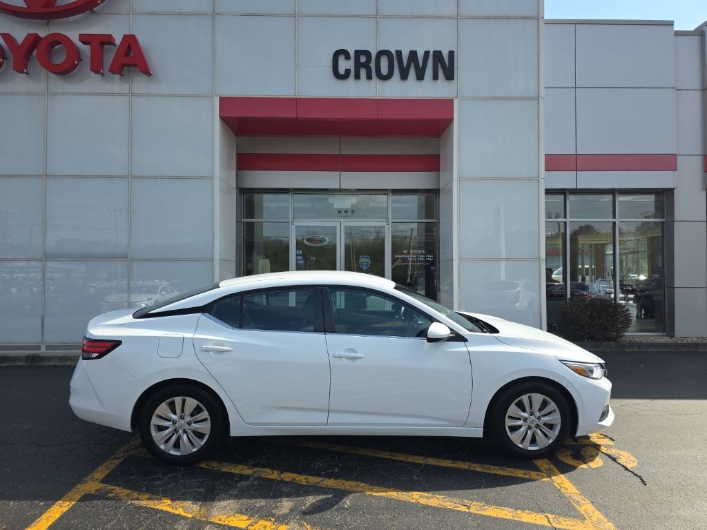 Used 2021 Nissan Sentra S with VIN 3N1AB8BV1MY270195 for sale in Decatur, IL