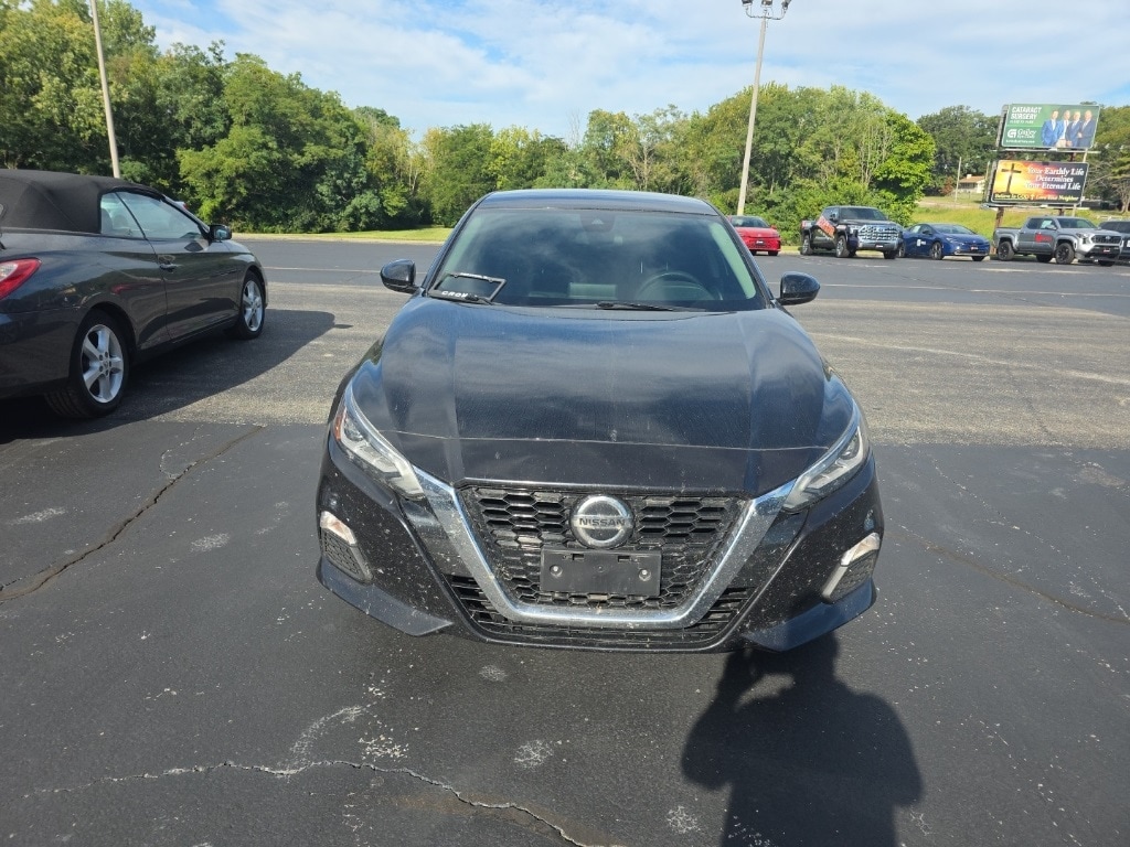 2022 Nissan Altima 2.5 SV