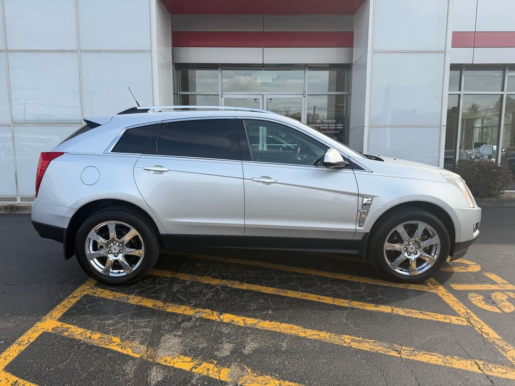 Used 2011 CADILLAC SRX Performance SUV