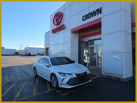2022 Toyota Avalon Limited Sedan