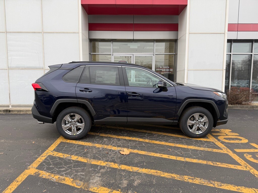 New 2025 Toyota RAV4 Hybrid XLE SUV
