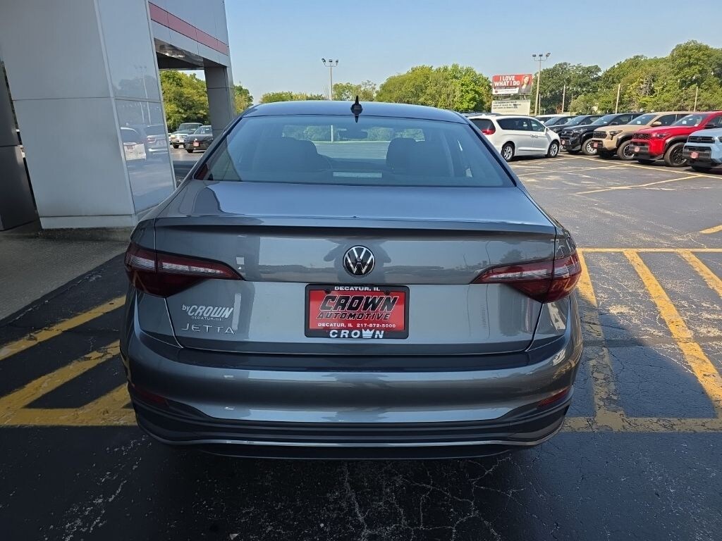 Used 2024 Volkswagen Jetta 1.5T S Sedan