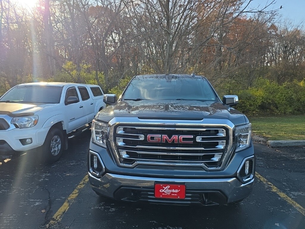 2021 Gmc Sierra SLT photo 2