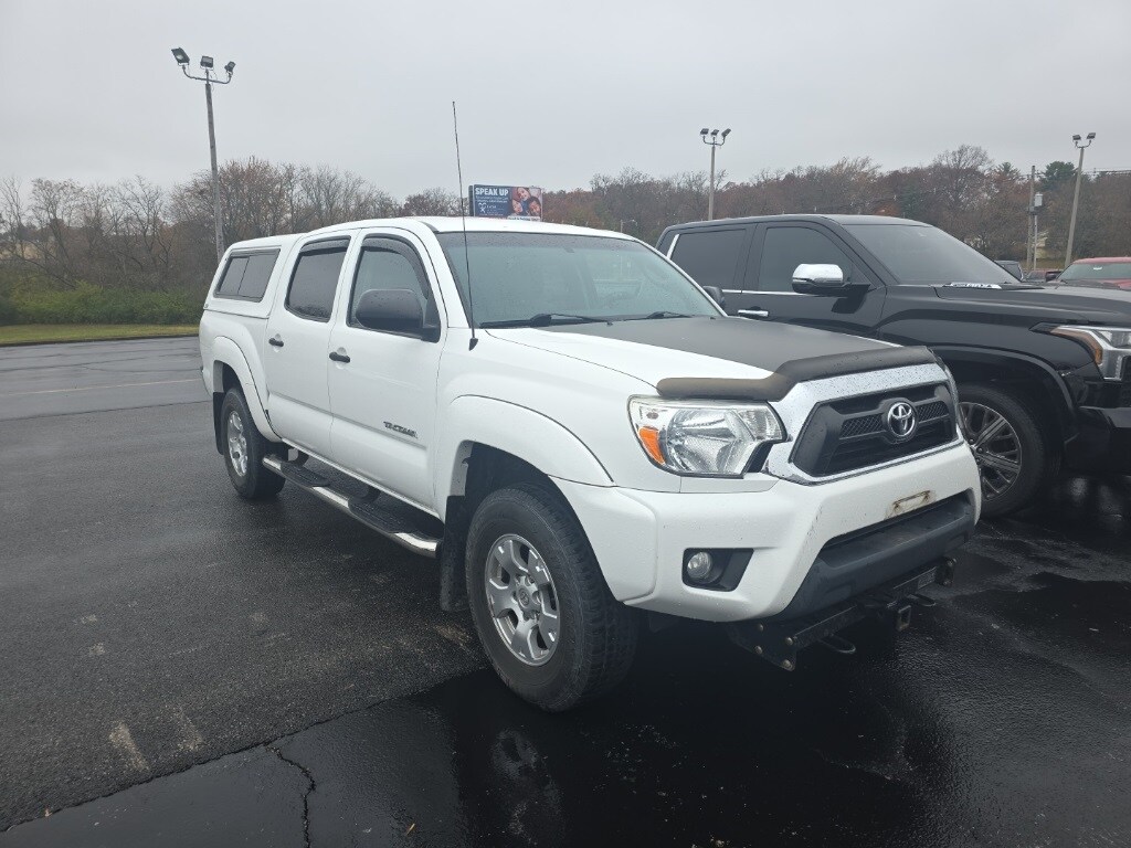 2015 Toyota Tacoma Base photo 3
