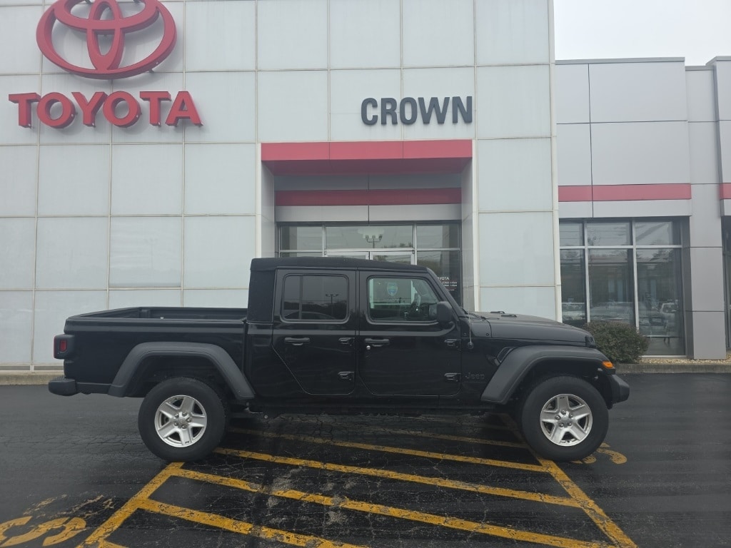 Used 2020 Jeep Gladiator Sport Truck Crew Cab