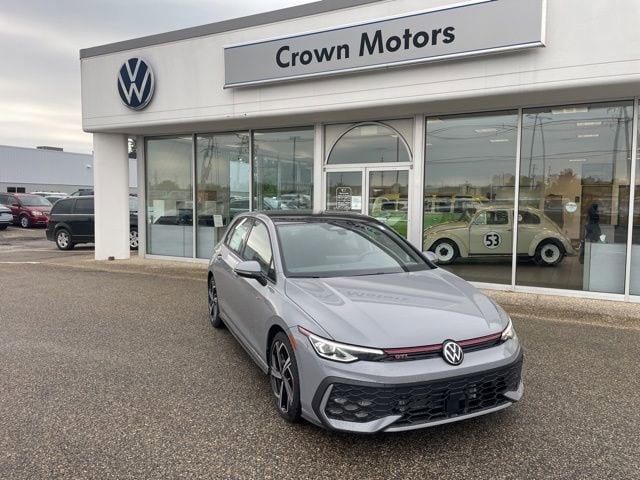 2026 Volkswagen Golf GTI 2.0T SE 4-door DSG's photo