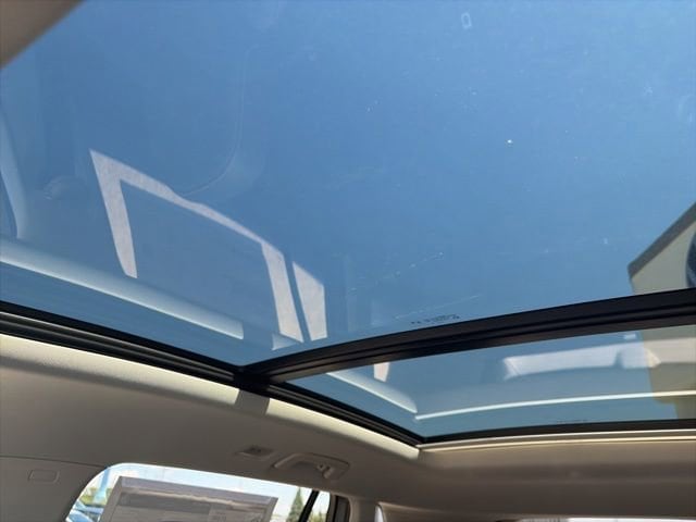 2026 Volkswagen Tiguan SE - Photo 24