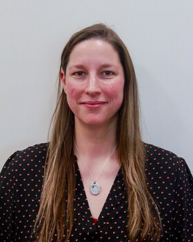 Staff member Tracey Porter from 76b3fae71759