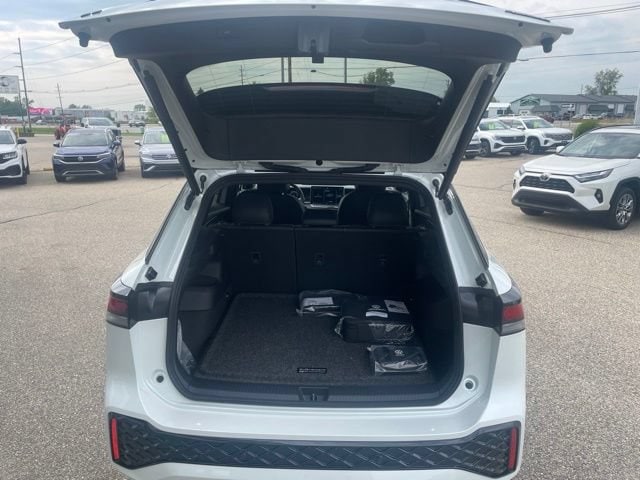 2026 Volkswagen Tiguan SE R-LINE BLACK - Photo 12