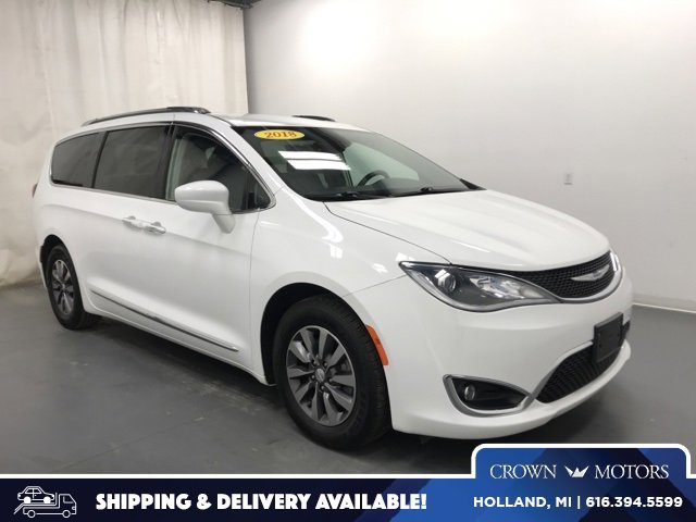 Used Chrysler Pacifica Holland Mi
