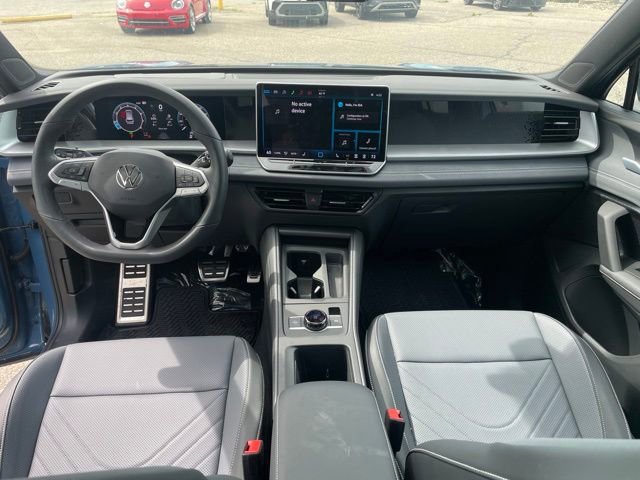 2026 Volkswagen Tiguan SE R-LINE BLACK - Photo 23