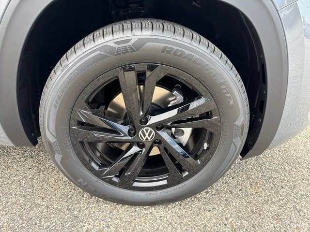 2026 Volkswagen Atlas Cross Sport SEL R-LINE - Photo 23
