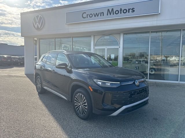 2025 Volkswagen Tiguan S's photo