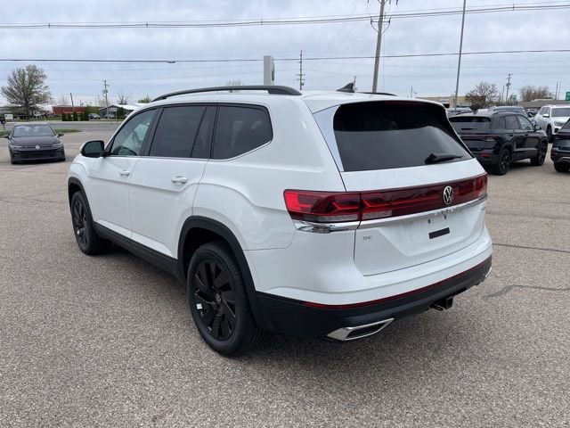 2025 Volkswagen Atlas SE Technology photo 4