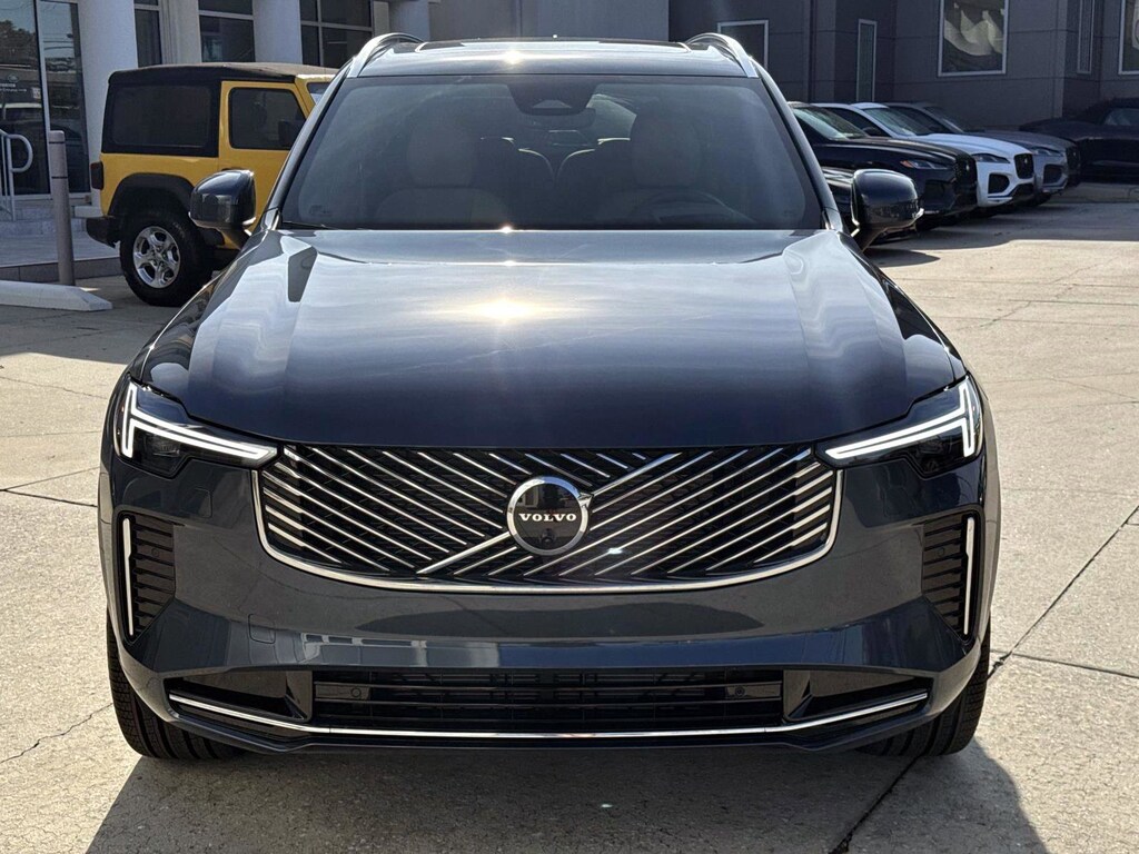 New 2026 Volvo XC90 B6 Ultra 6-Seater SUV