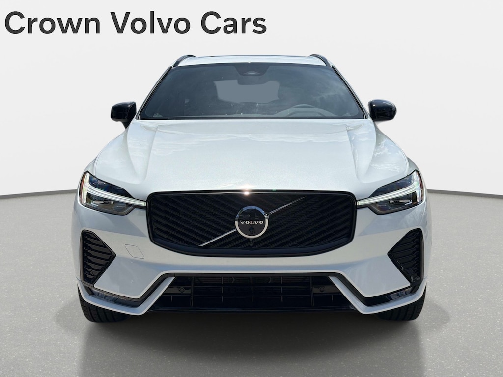New 2026 Volvo XC60 B5 Plus SUV