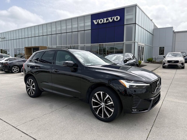 2025 Volvo XC60 B5 Plus SUV