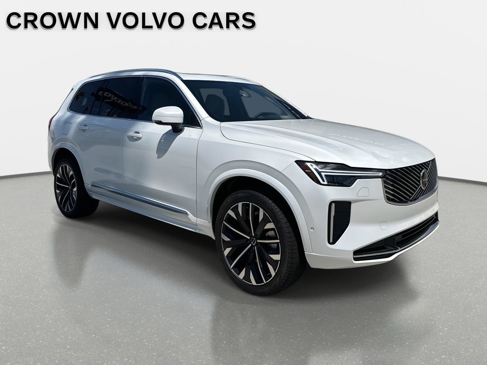 2026 Volvo XC90 Plus's photo