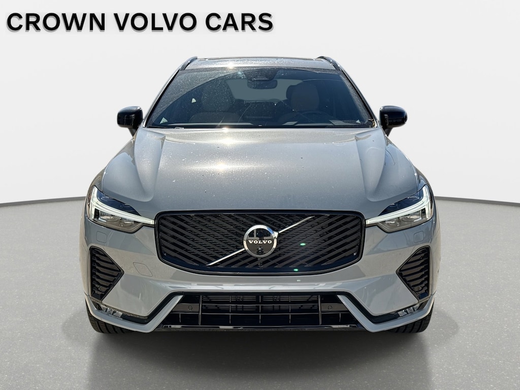 New 2026 Volvo XC60 B5 Plus SUV