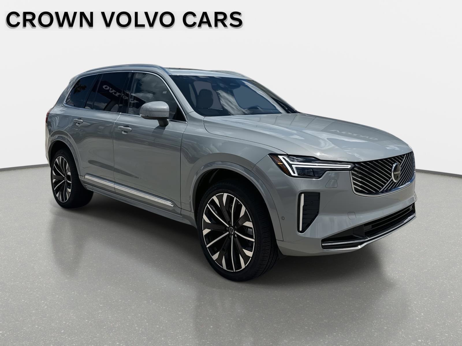 2026 Volvo XC90 Plus's photo