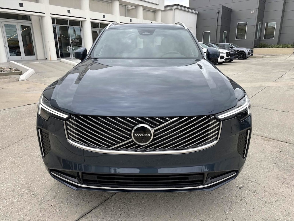 New 2026 Volvo XC90 B6 Plus 7-Seater SUV