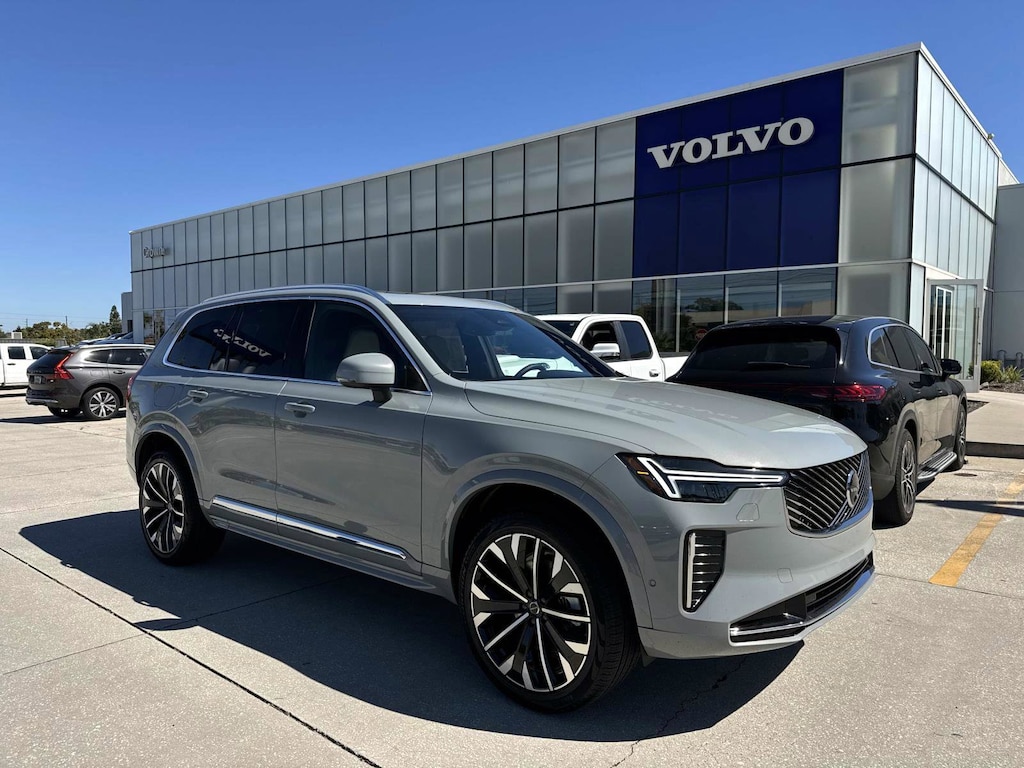 New 2026 Volvo XC90 B6 Plus 7-Seater SUV