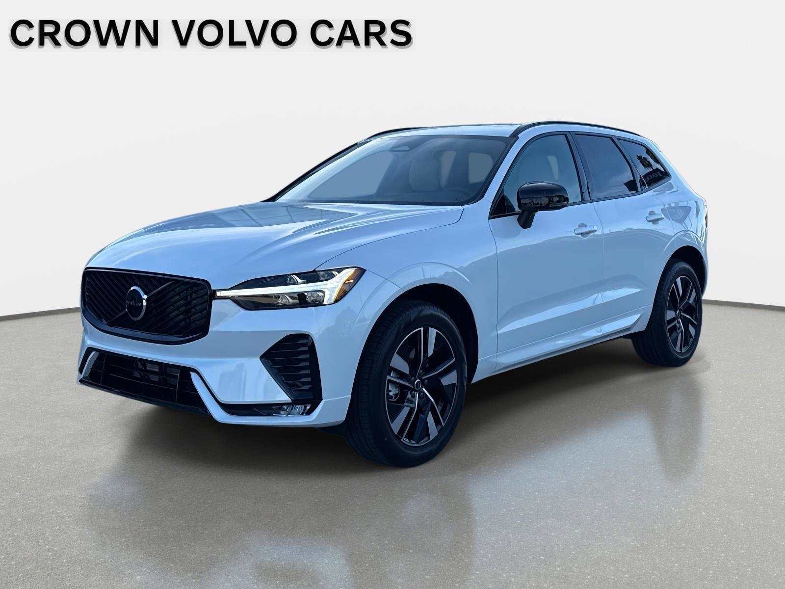 2026 Volvo XC60 Core's photo