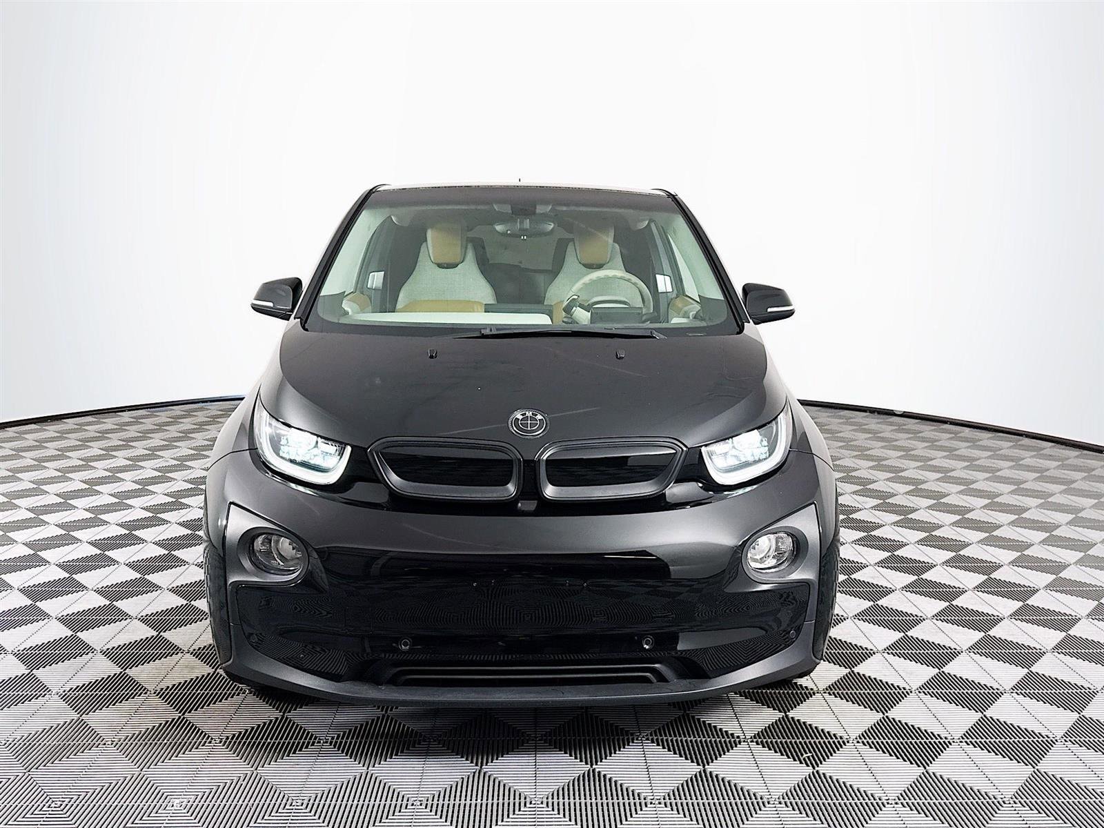 Used 2016 BMW i3 Giga World with VIN WBY1Z2C5XGV556437 for sale in St. Petersburg, FL