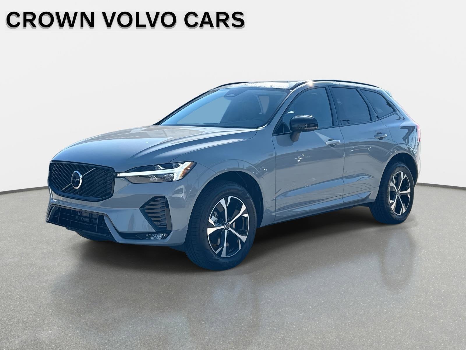 2026 Volvo XC60 Core's photo