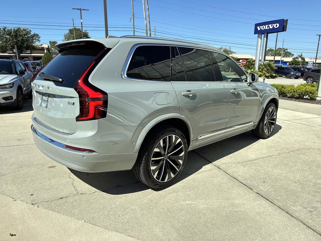 New 2026 Volvo XC90 B6 Plus 7-Seater SUV
