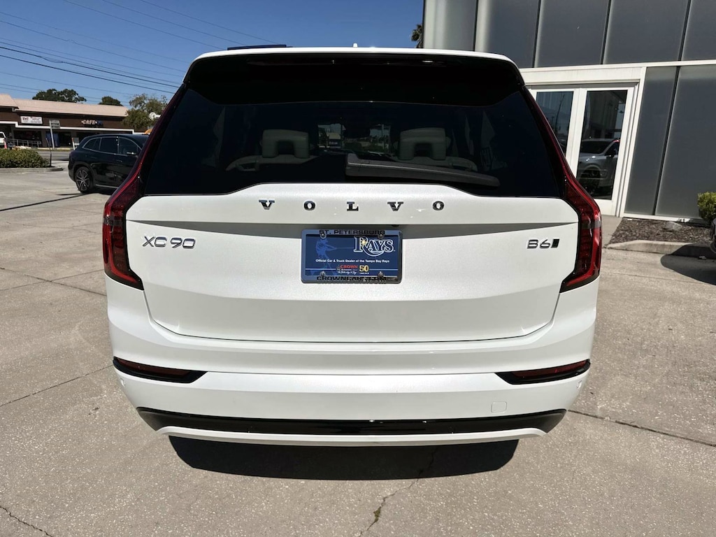 New 2026 Volvo XC90 B6 Ultra Dark Theme 6-Seater SUV