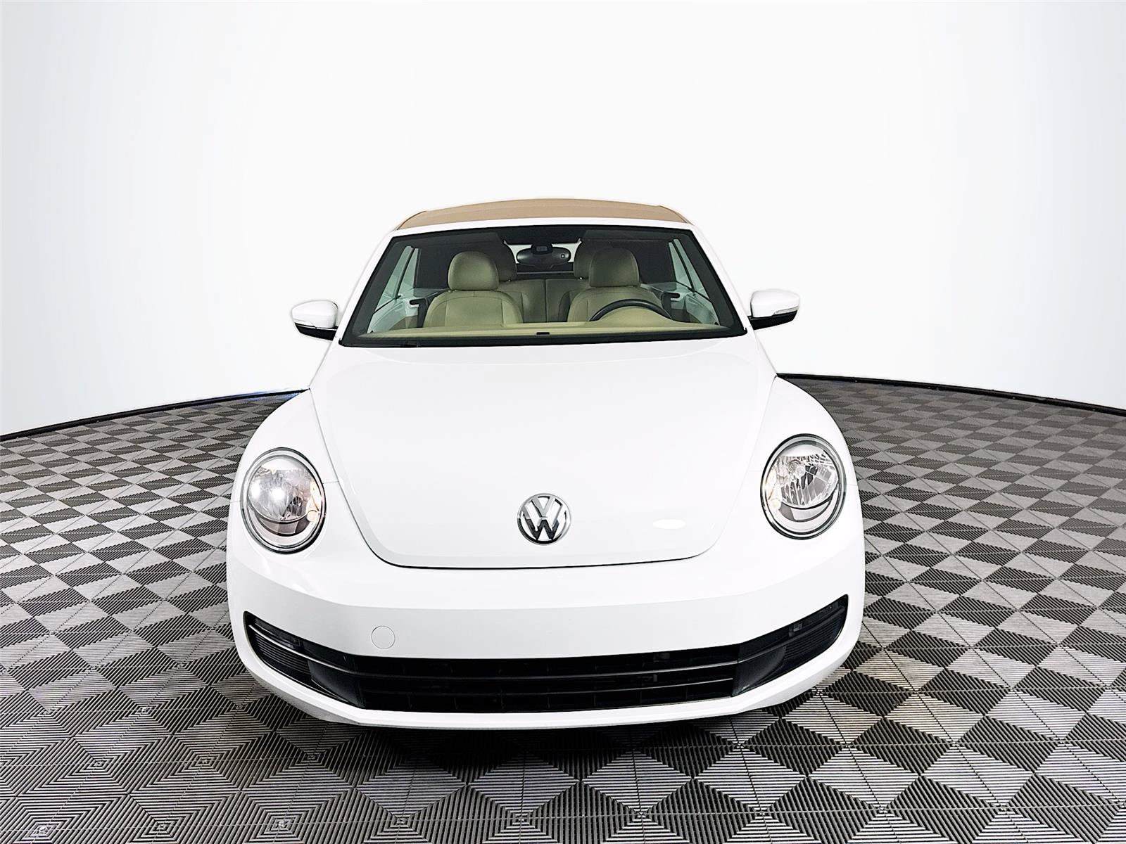 3VW517ATXGM808025