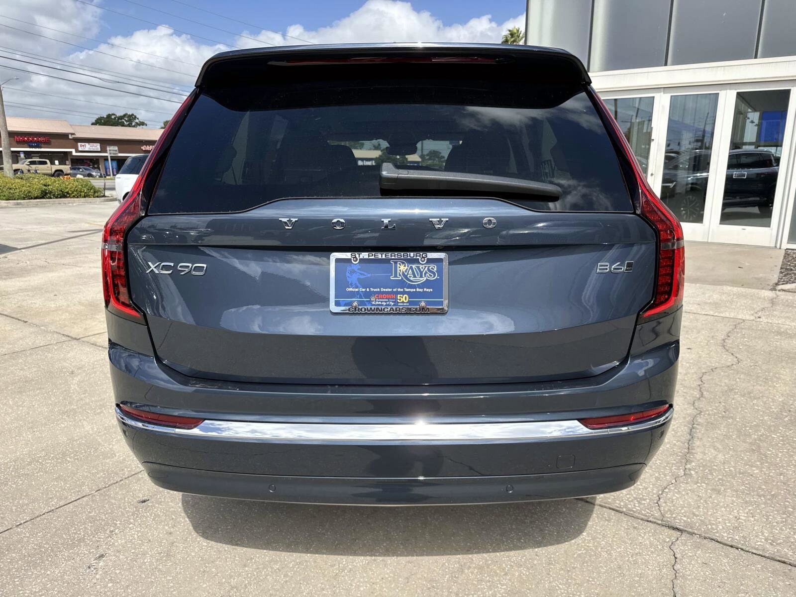 2026 Volvo XC90 photo 4