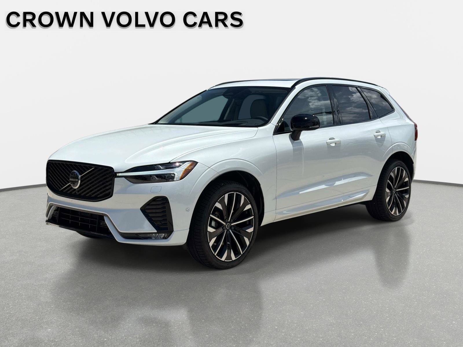 2026 Volvo XC60 B5 Ultra Dark AWD's photo