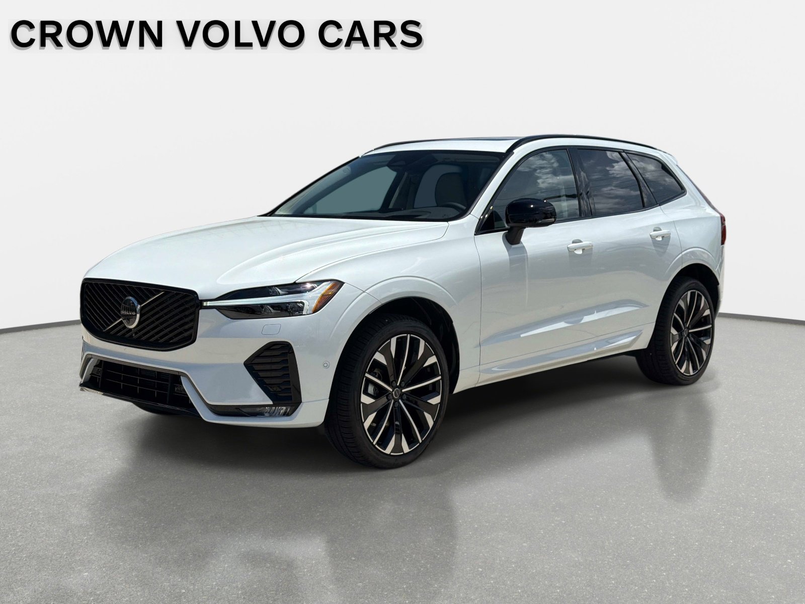 2026 Volvo XC60 B5 Ultra Dark AWD's photo