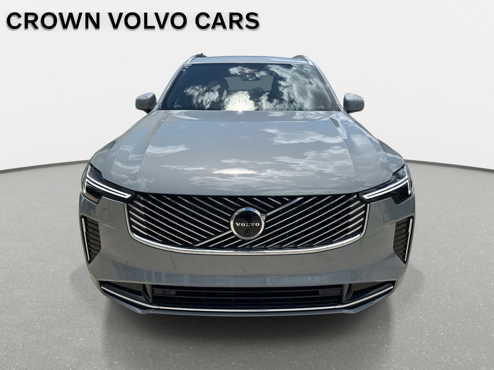2026 Volvo XC90 Plus - Photo 8