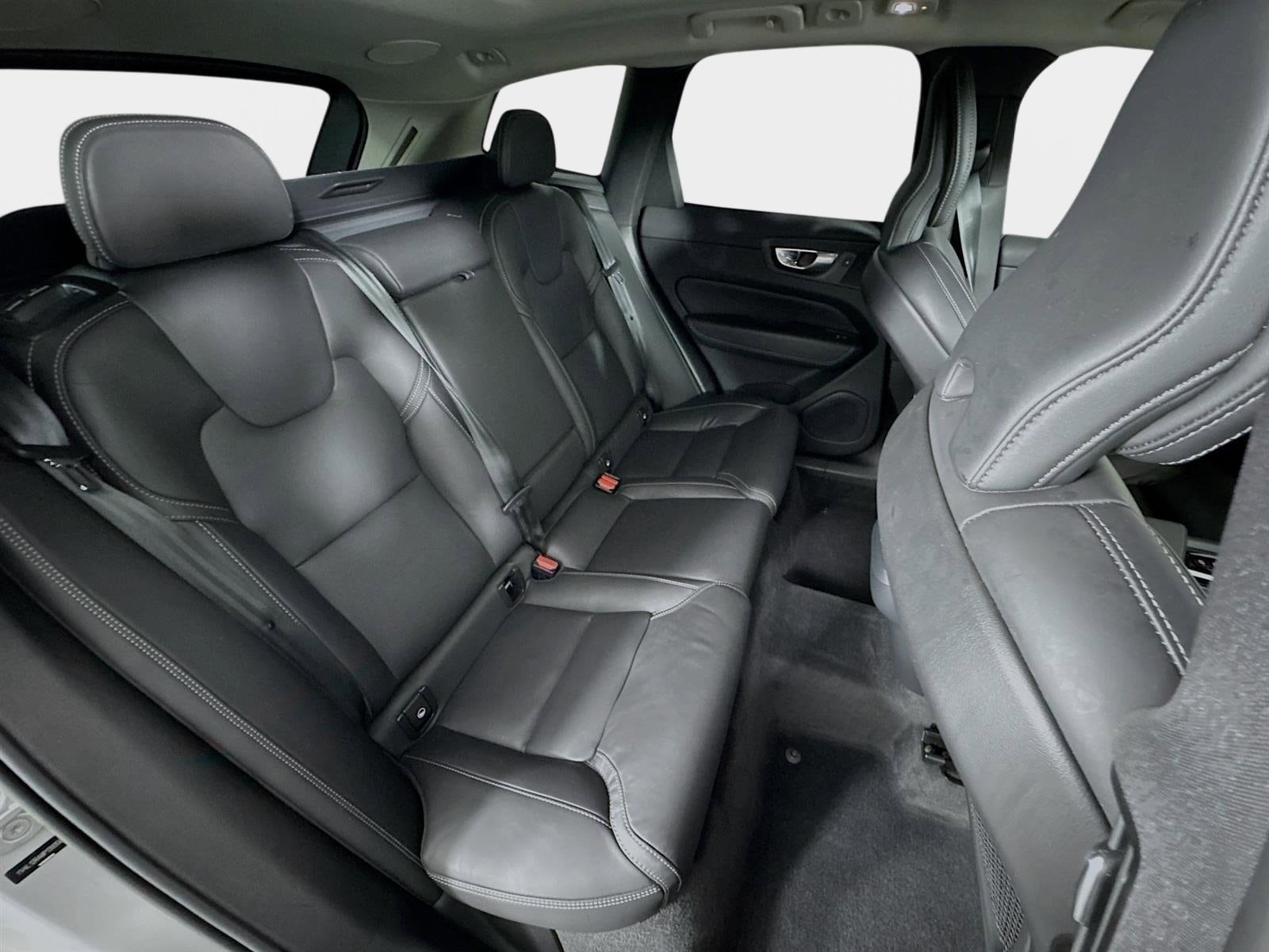 2023 Volvo XC60 Ultimate - Photo 30