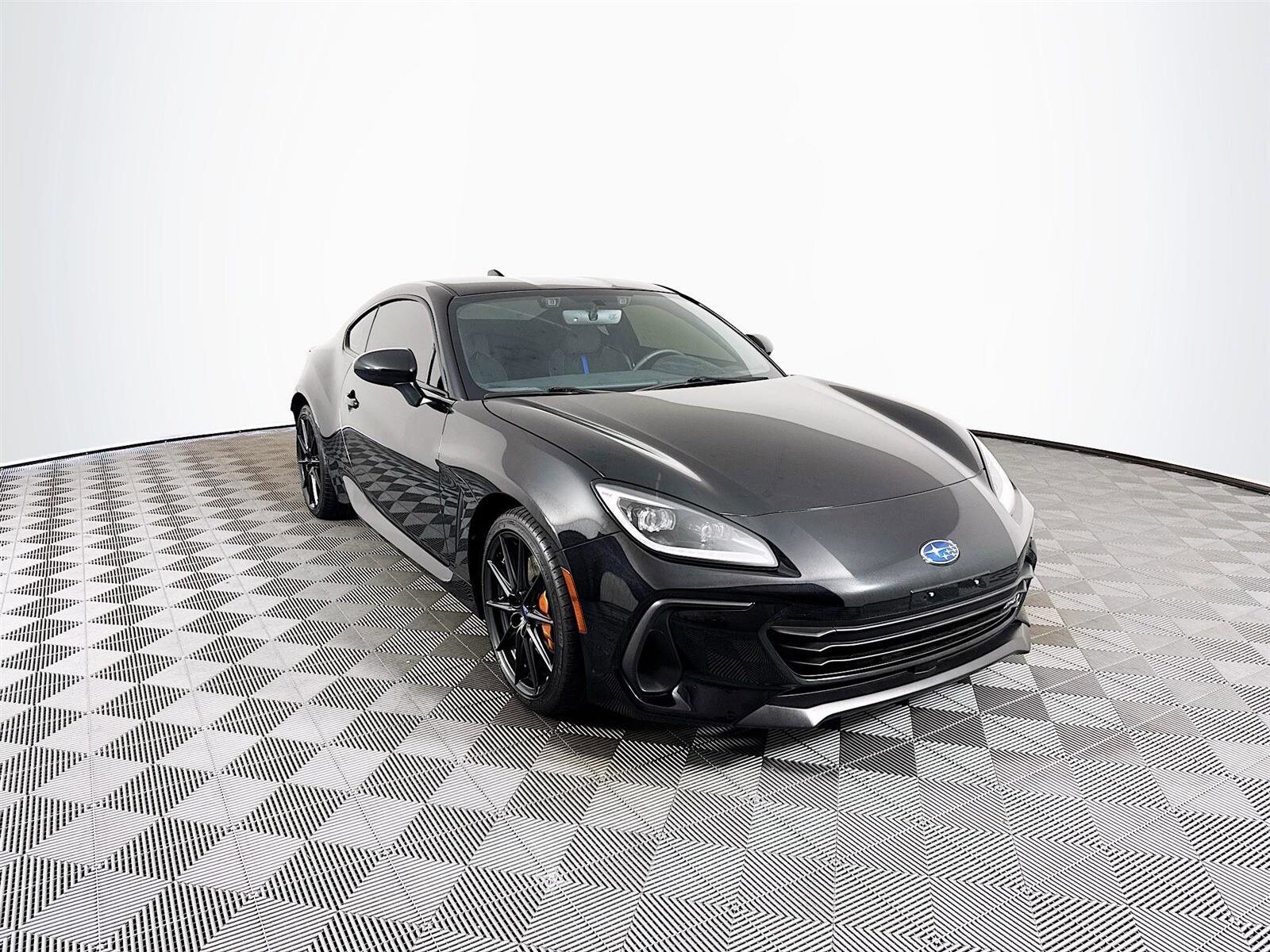 2025 Subaru BRZ tS photo 3