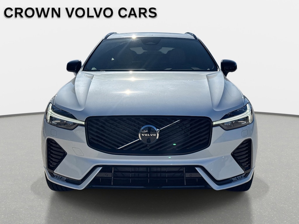 New 2026 Volvo XC60 B5 Plus SUV