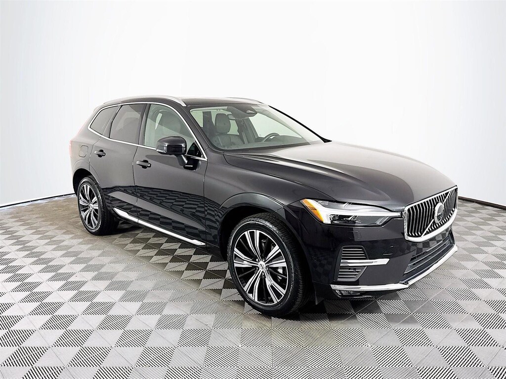 Used 2023 Volvo XC60 B5 FWD Plus Bright SUV
