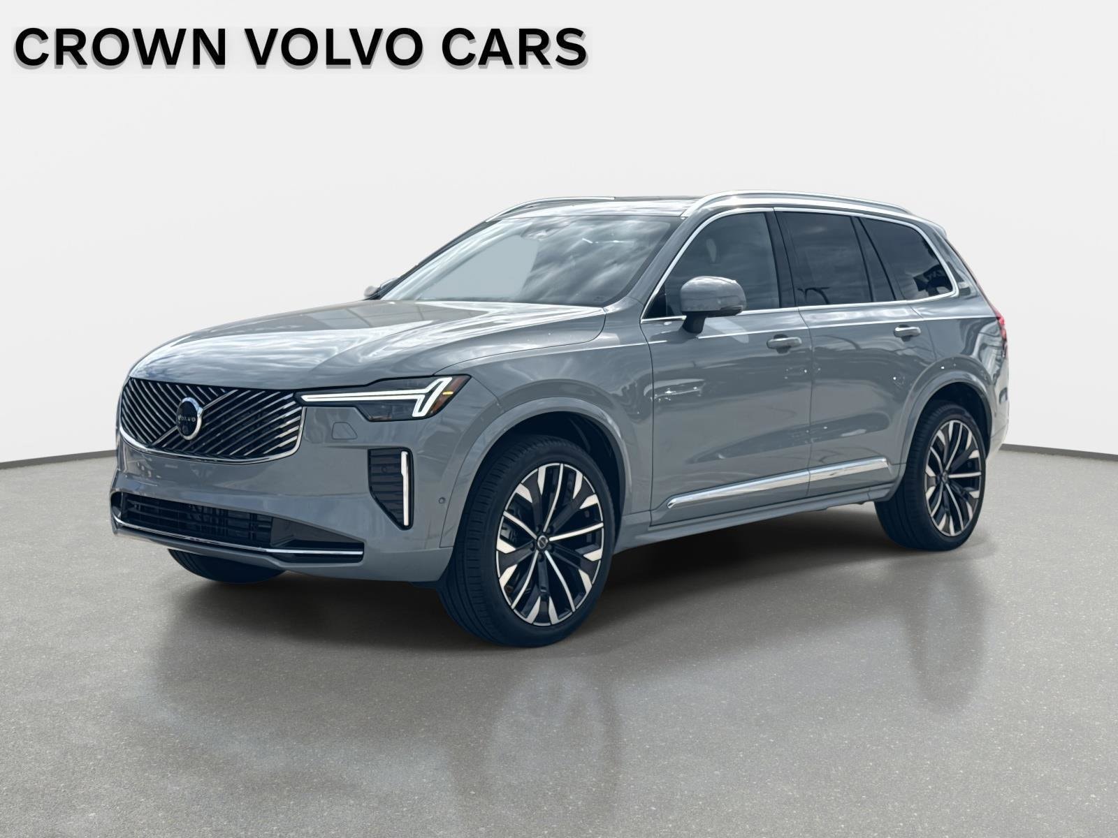 2026 Volvo XC90 Plus's photo