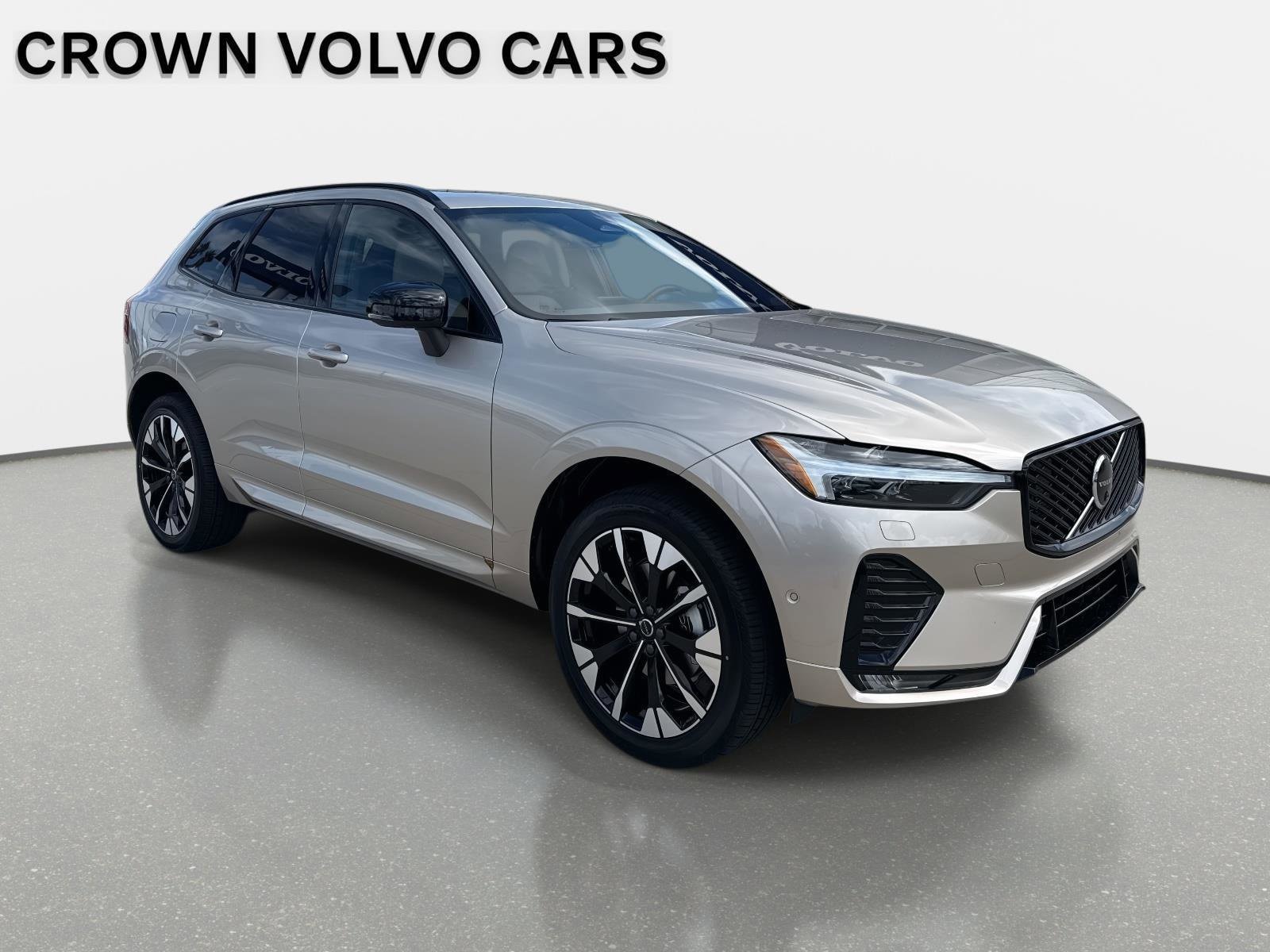 2026 Volvo XC60 Plus's photo