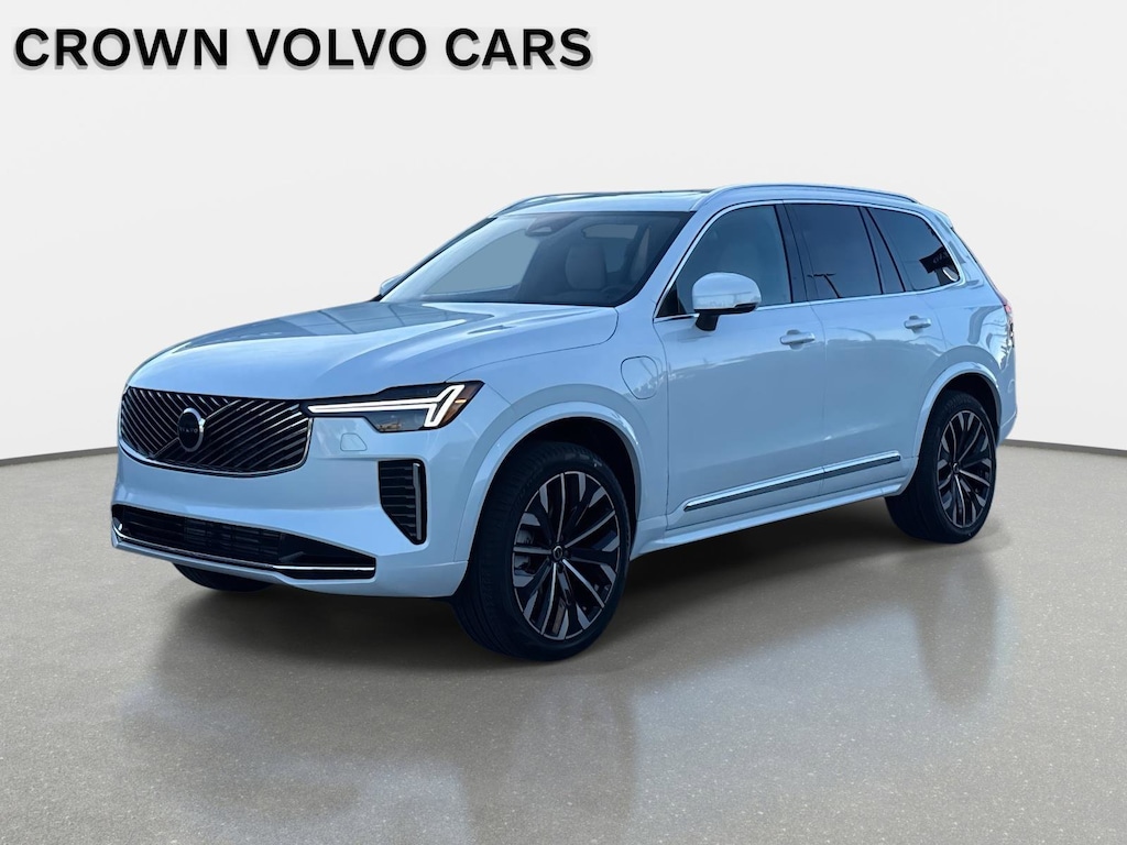New 2026 Volvo XC90 plug-in hybrid T8 Core SUV