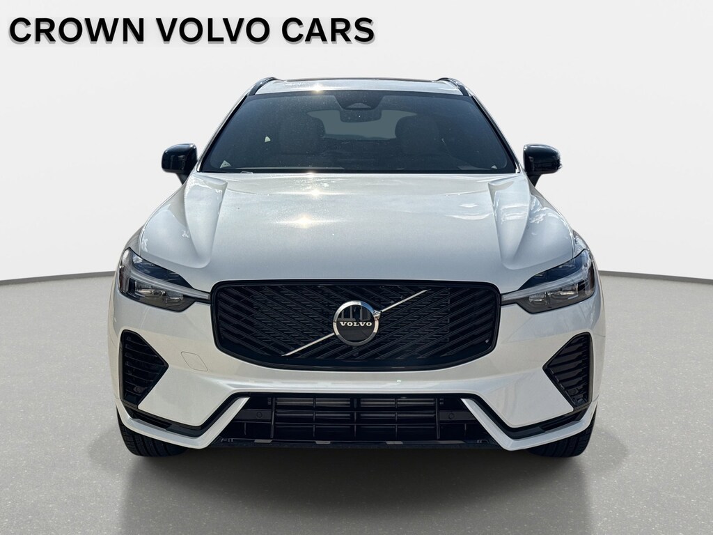 New 2026 Volvo XC60 plug-in hybrid T8 Core SUV