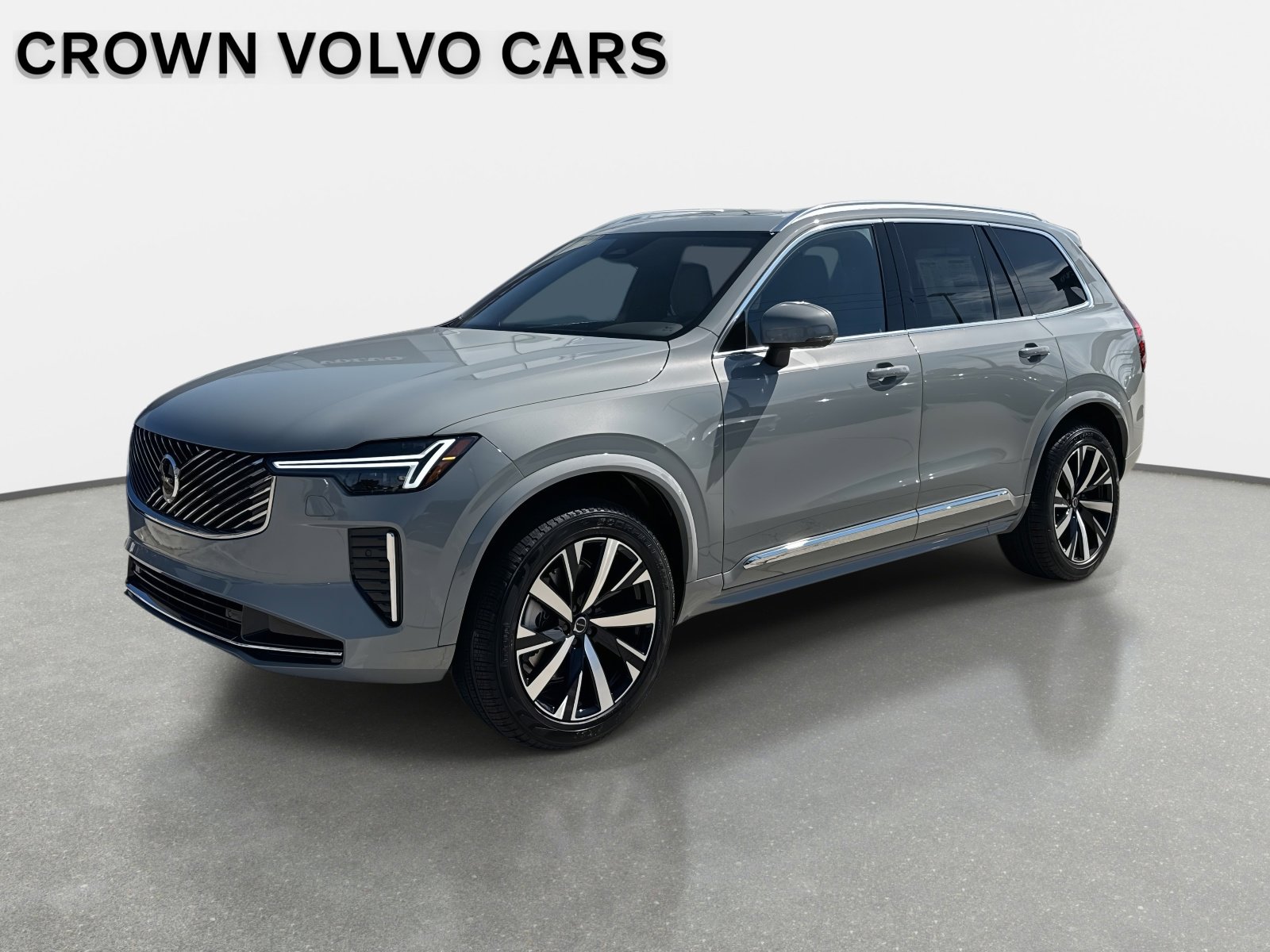 2026 Volvo XC90 Core's photo