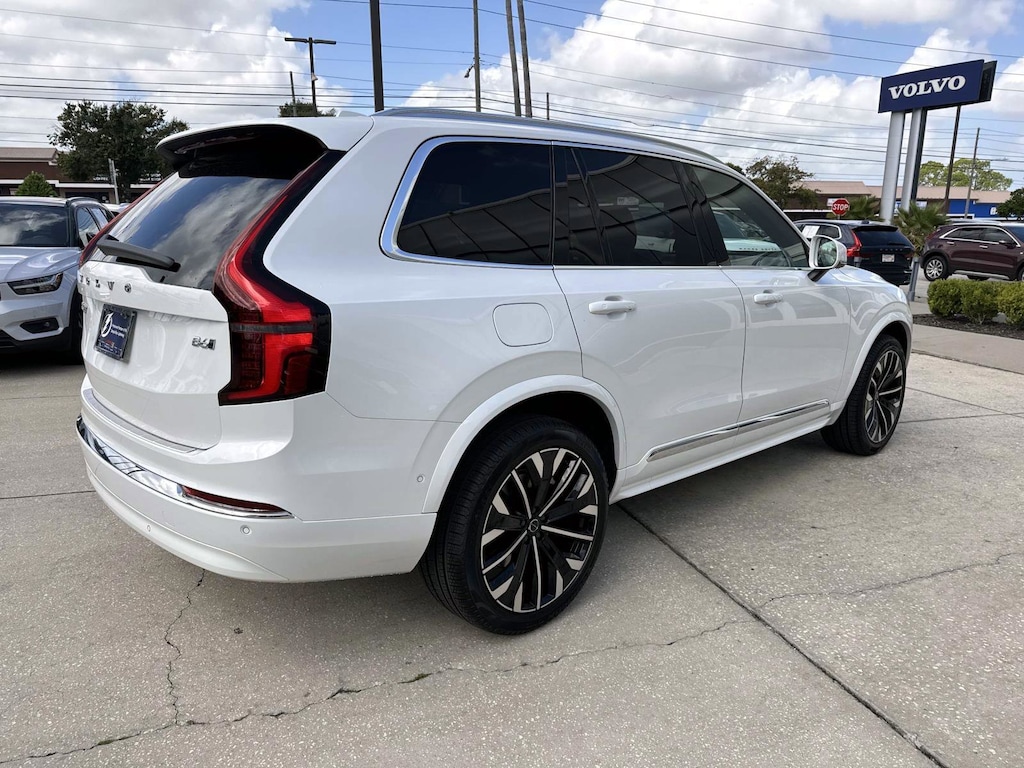 New 2026 Volvo XC90 B6 Plus 7-Seater SUV